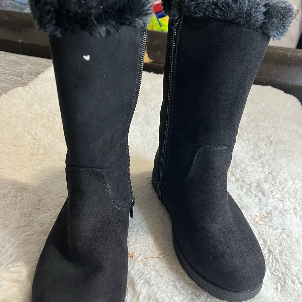 Cat & Jack Black Winter Boots